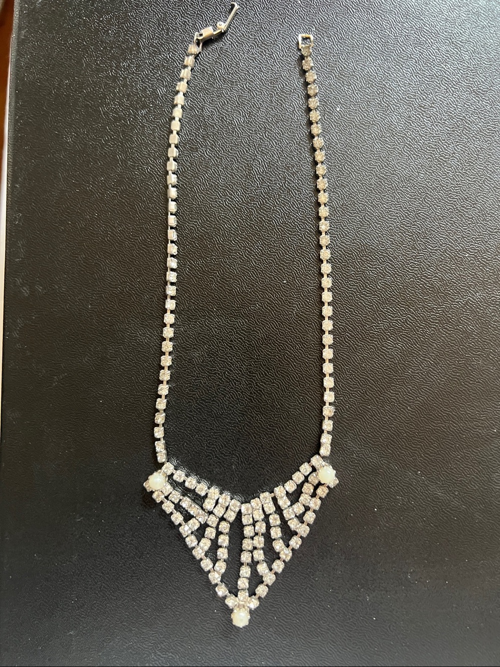 Vintage rhinestone necklace